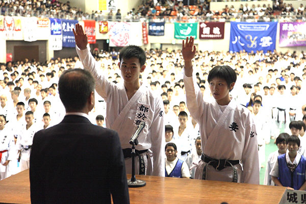 第26回全国中学生空手道選手権大会が開幕 Jkfan News International 空手ワールド