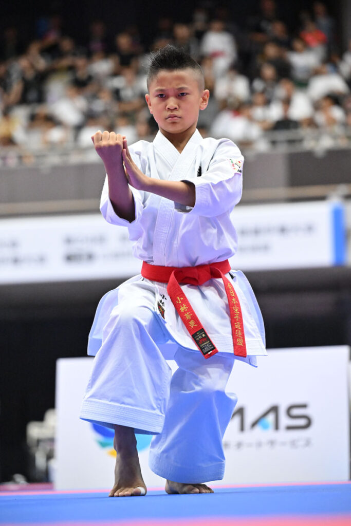 6年生男子形優勝者_ 小林 蒼昊（東京都）選手